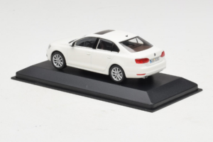 Volkswagen Jetta Mk6 Weiß Minichamps 1:43 JETTA003 Druckguss — Bild 3 von 4