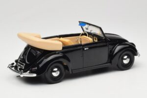Volkswagen Käfer Cabriolet Schwarz Maisto 1:18 37800-M6 Druckguss — Bild 3 von 8