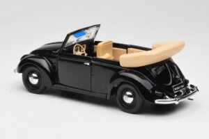 Volkswagen Käfer Cabriolet Schwarz Maisto 1:18 37800-M6 Druckguss — Bild 7 von 8