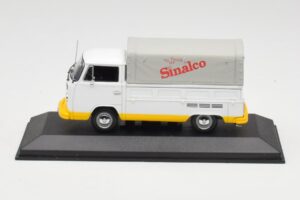 Volkswagen T2 Pritschenwagen Sinalco Minichamps 1:43 400053201 Druckguss