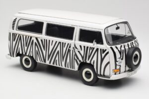 Volkswagen T2a Bus Safari Schuco 1:18 191 Druckguss — Bild 6 von 8