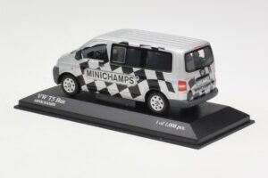 Volkswagen T5 Bus Minichamps Edition Minichamps 1:43 400052202 Druckguss — Bild 3 von 4