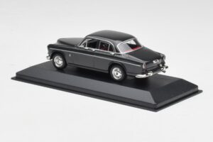 Volvo 121 Amazon Grau Minichamps 1:43 430171061 Druckguss — Bild 3 von 4