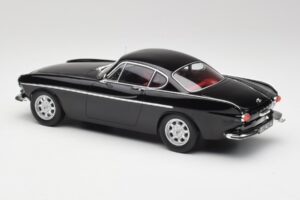 Volvo 1800S Schwarz Norev 1:18 188703 Druckguss — Bild 5 von 6