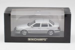 Volvo 850 Silber Minichamps 1:43 430171402 Druckguss — Bild 4 von 4
