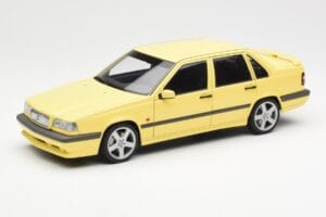 Volvo 850 T-5R Gelb AUTOart 1:18 79501 Druckguss