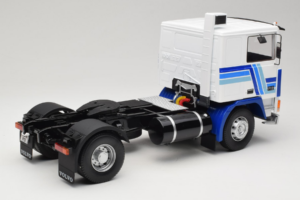 Volvo F12 Blau Weiß Road Kings 1:18 RK180033 Druckguss — Bild 3 von 8