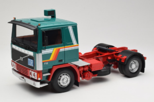 Volvo F1220 Grün Rot Road Kings 1:18 RK180032 Druckguss