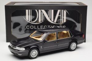 Volvo S90 Royal Violet DNA 1:18 DNA000089 Druckguss — Bild 6 von 6