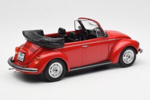 Volkswagen Beetle 1303 Cabriolet Rot Norev 1:18 188529 Druckguss — Bild 2 von 6