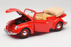 Volkswagen Cabriolet Ruby Rot Maisto 1:18 32826 Druckguss — Bild 2 von 8