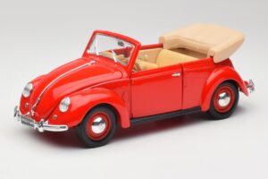 Volkswagen Cabriolet Ruby Rot Maisto 1:18 32826 Druckguss