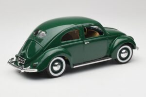 Volkswagen Export Sedan Beryl Grün Maisto 1:18 31820 Druckguss — Bild 3 von 8