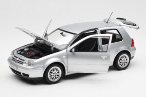 Volkswagen Golf Mk5 GTI Silber Norev 1:18 188570 Druckguss — Bild 2 von 8