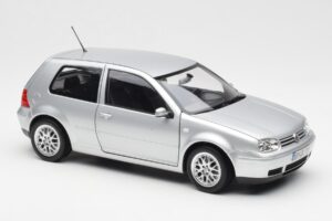 Volkswagen Golf Mk5 GTI Silber Norev 1:18 188570 Druckguss — Bild 6 von 8