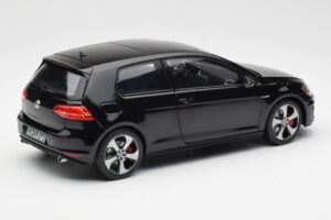 Volkswagen Golf Mk7 GTI Schwarz Norev 1:18 188550 Druckguss — Bild 3 von 8