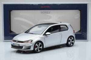 Volkswagen Golf GTI Mk7 Reflex Silber Norev 1:18 188551 Druckguss — Bild 8 von 8