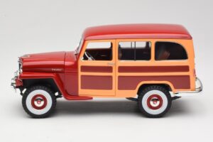 Willys Jeep Station Wagon Rot Road Signature 1:18 92858 Druckguss — Bild 4 von 8