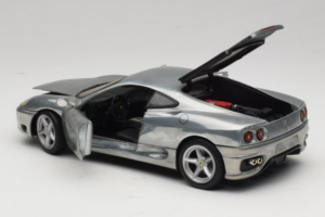 Ferrari 360 Modena Chrom Silber Hot Wheels 1:18 27774 Druckguss — Bild 5 von 8