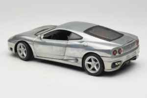 Ferrari 360 Modena Chrom Silber Hot Wheels 1:18 27774 Druckguss — Bild 7 von 8